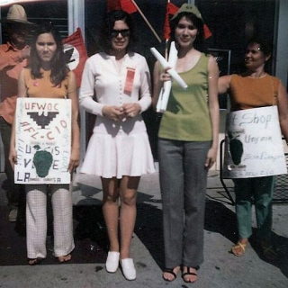 1967 picket line at Smith\'s Grocery to support United Farm Worker Grape Boycott. Annie on the left, Yolanda on the right.